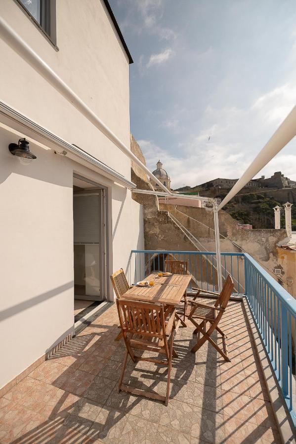 La Procidana House - Corricella Exlusive Terrace Villa Eksteriør billede