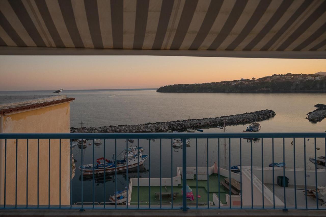 La Procidana House - Corricella Exlusive Terrace Villa Eksteriør billede